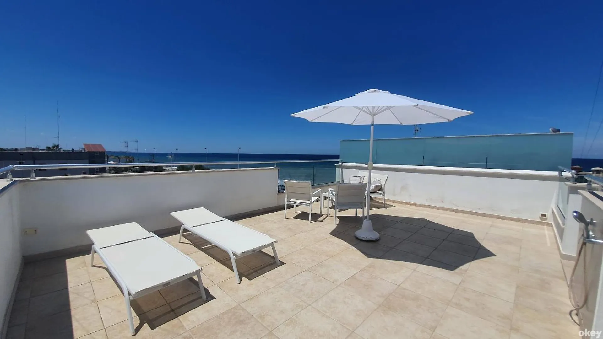公寓 Blue Seaview Villa 巴里 意大利