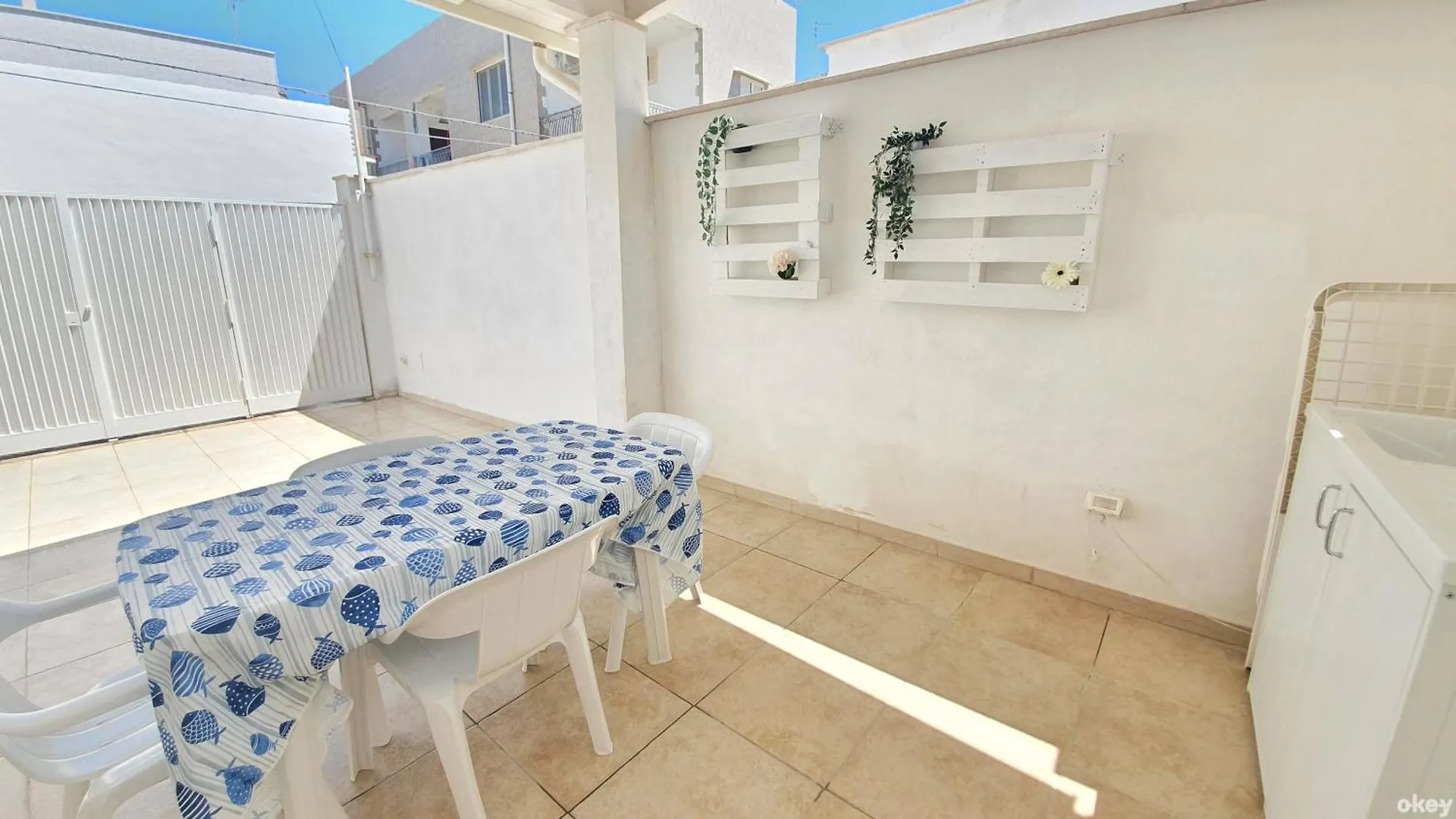בארי Blue Seaview Villa 0*,